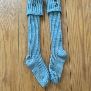 Chic Blue Ribbed Women's Kilt Socks